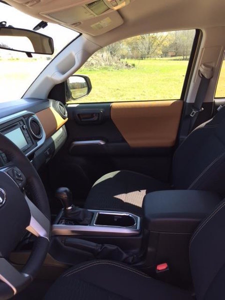 tacointerior.jpg