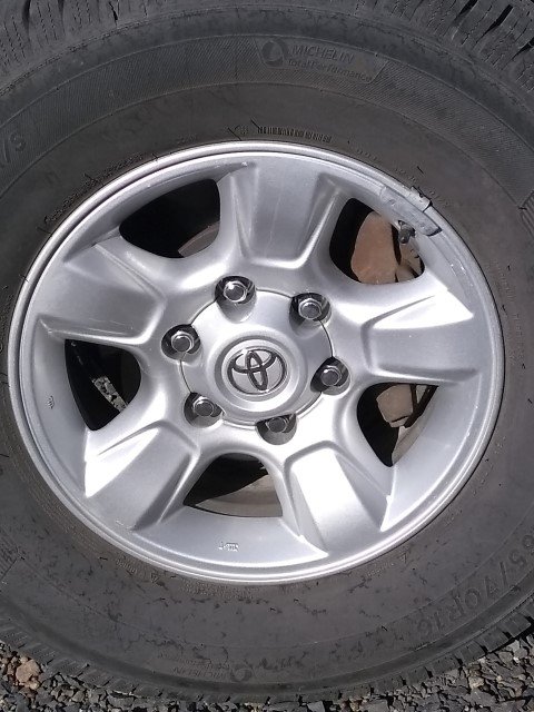 Tacoma 16 inch wheels (Small).jpg