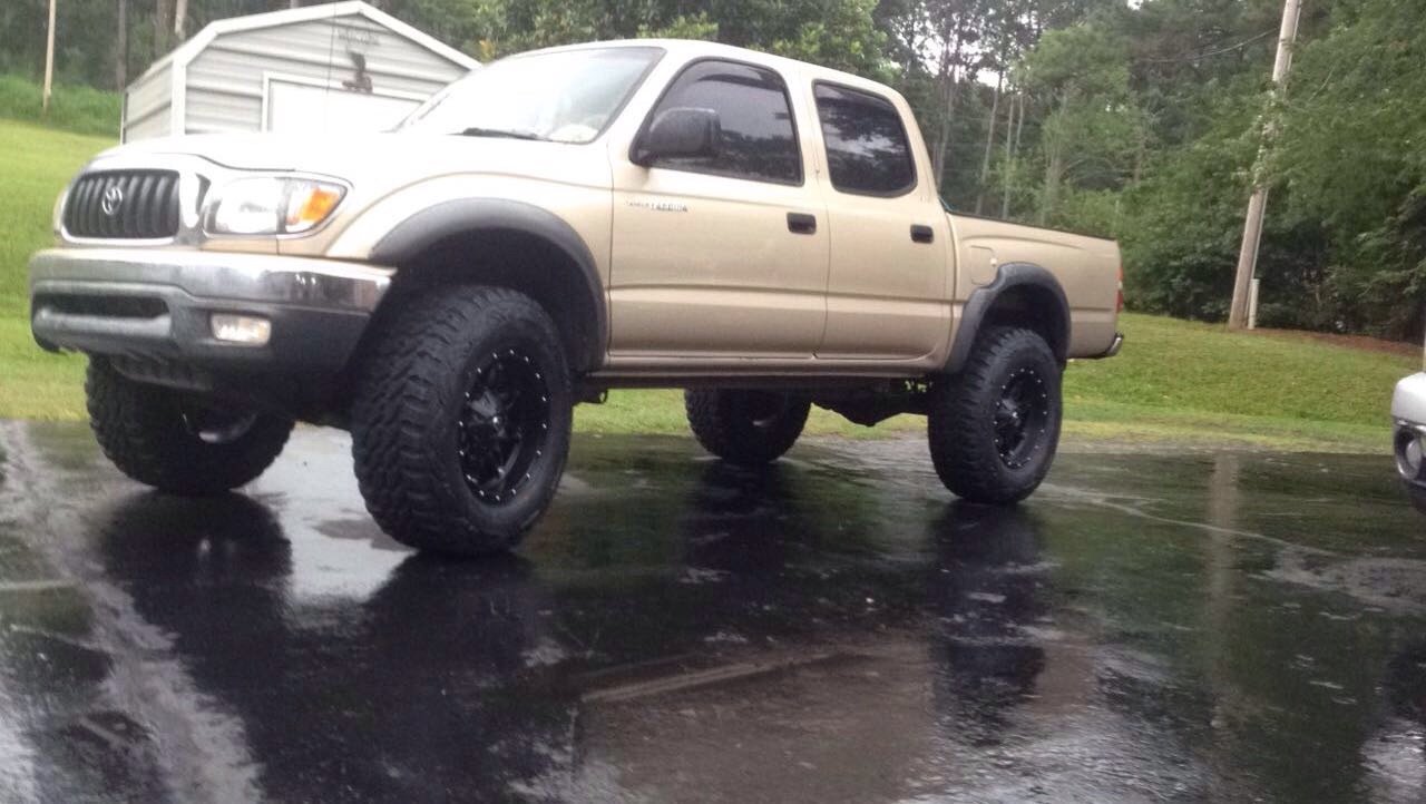 tacoma 2001.jpg