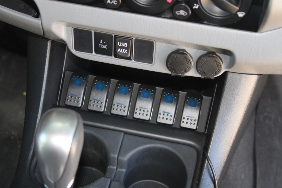 Tacoma-2015-auto-blue.jpg