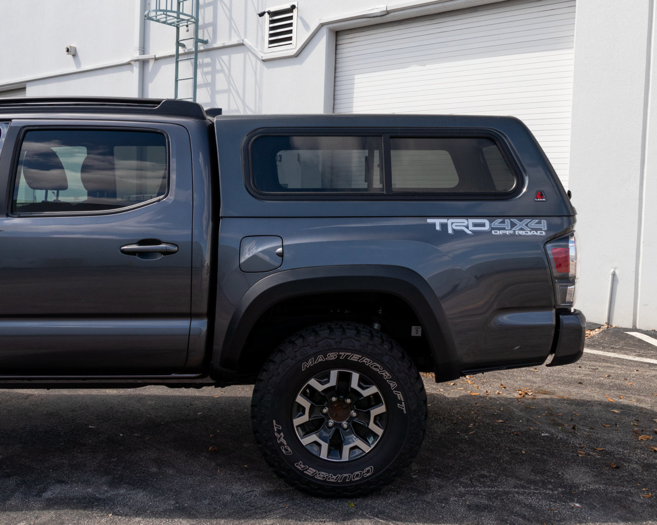TACOMA 2020 CUSTOM-12.jpg