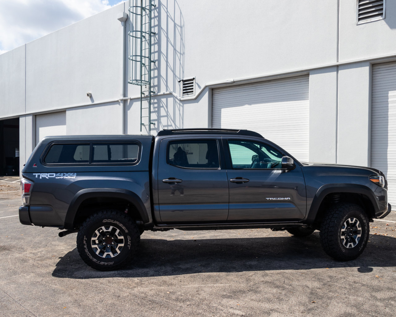 TACOMA 2020 CUSTOM-26.jpg