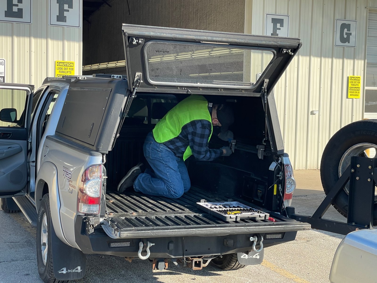 Tacoma Alu-Cab on truck.jpg