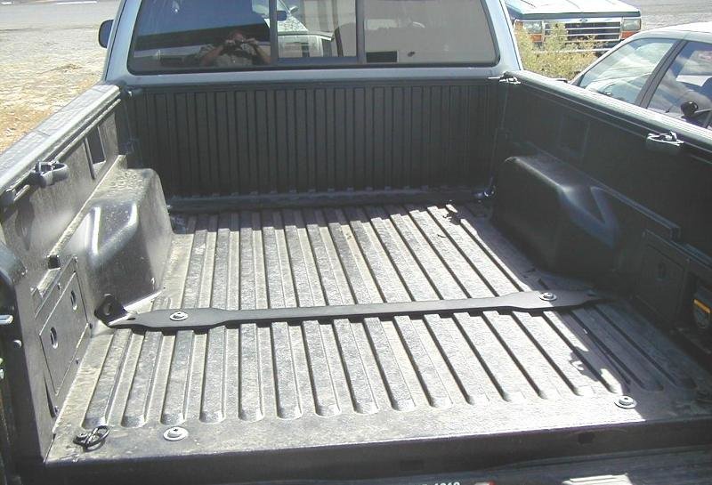 Tacoma Bed Brackets 11.jpg