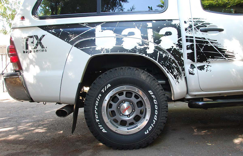 Tacoma-before-Ride-Rite_82046f8a01159f5486b1b952a0fa1cd670f86444.jpg
