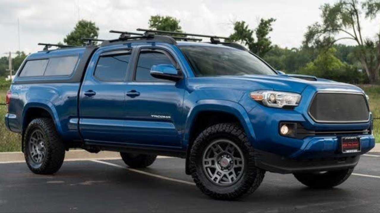 tacoma dealer pic.jpg