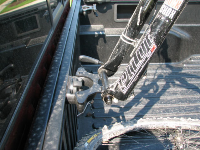Tacoma fork mount sm.jpg