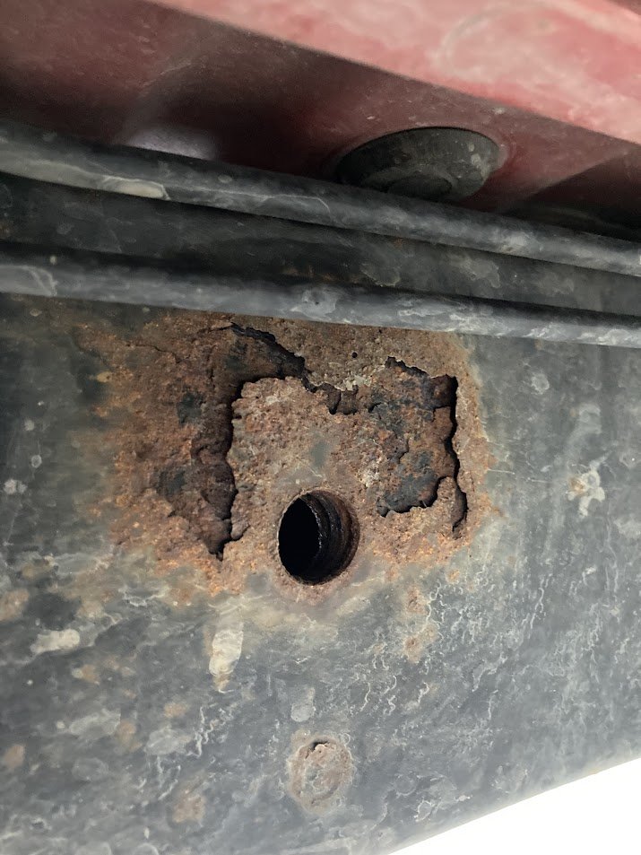 Tacoma Frame Rust 1.jpg