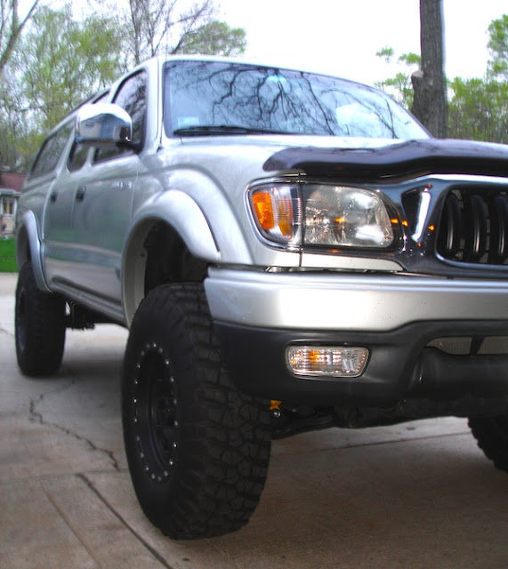 tacoma-front-1_1f9fe2b5daedca358a4f79c249ccb3aa366097f4.jpg