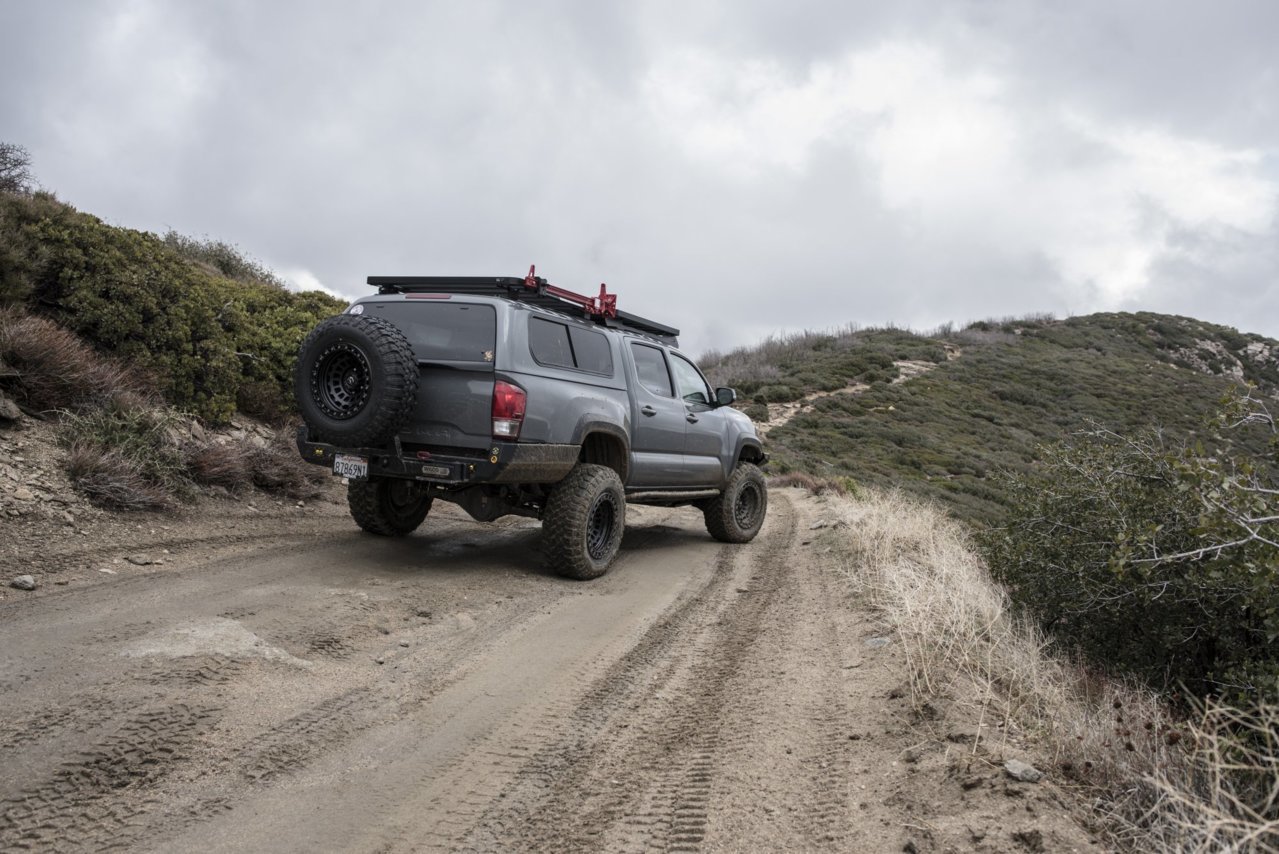 Tacoma - Grey - Zeypher02.jpg
