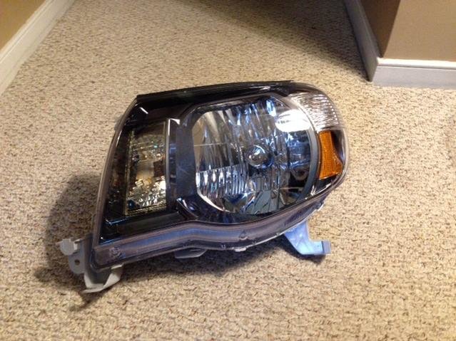 tacoma headlight.jpg