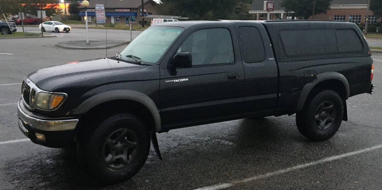 Post Pics Of Your Black 1st Gens! | Page 2 | Tacoma World