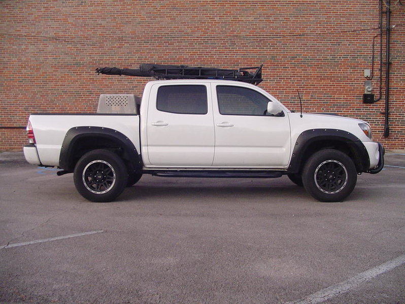tacoma lift 006.jpg