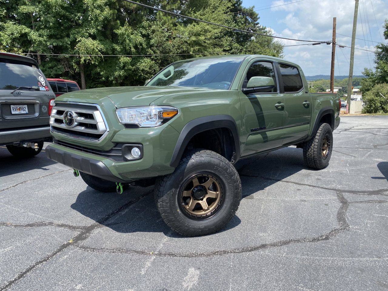 Tacoma Lift Angle.jpg
