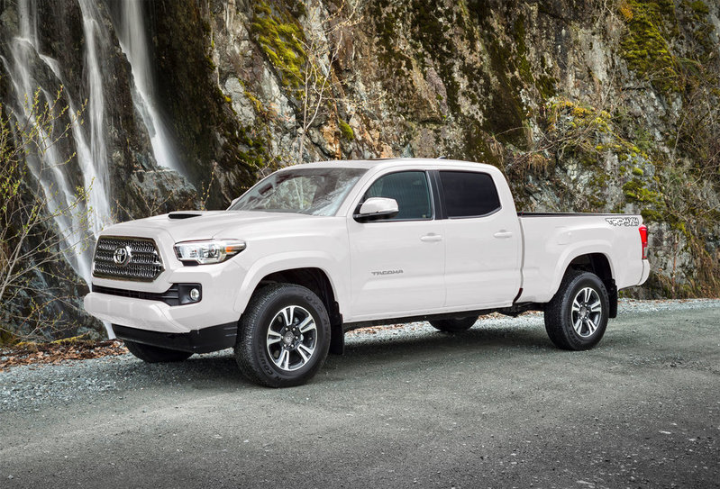 Tacoma-Long-Bed-White.jpg