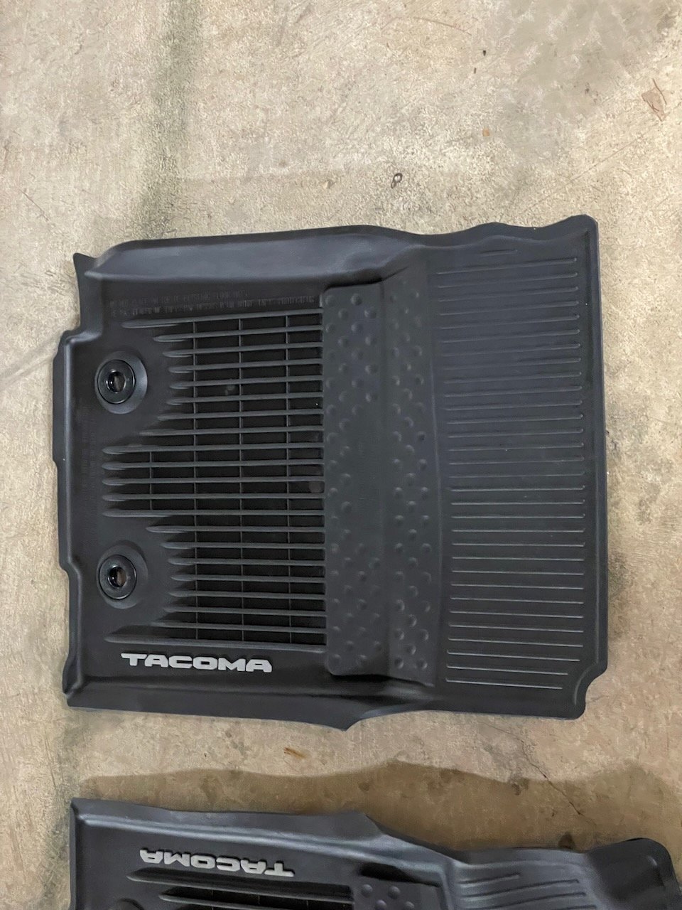 Tacoma mats - 3.jpg