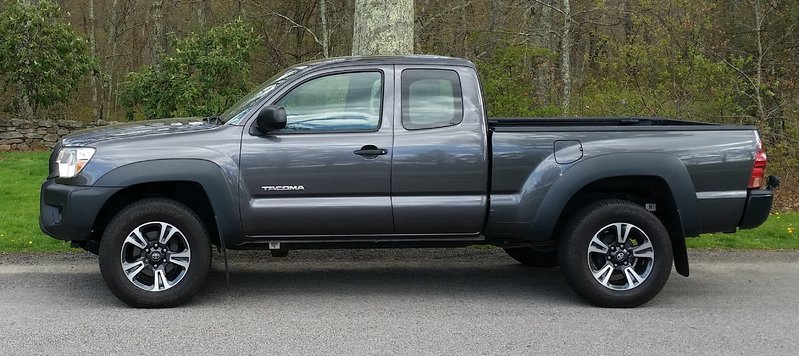 Tacoma new wheels.11.jpg