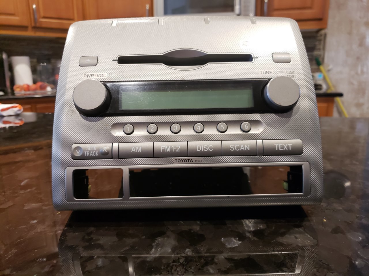 TACOMA RADIO B.jpg