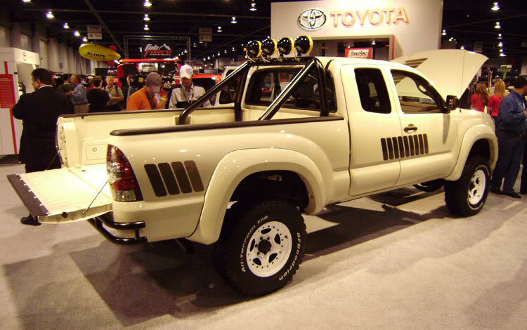 tacoma-retro-r34-750_c0682bb885b963ffd00a37cf402c677c59e33e32.jpg