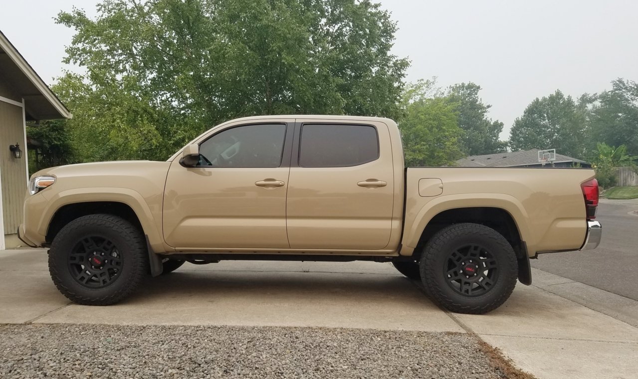 Tacoma SR5.jpg