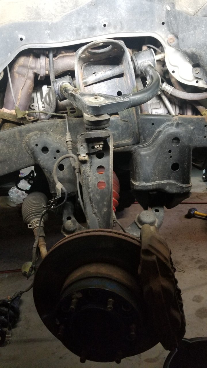 Tacoma strut bucket 03.jpg