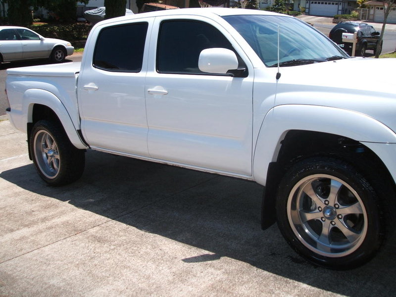 tacoma tires 007.jpg