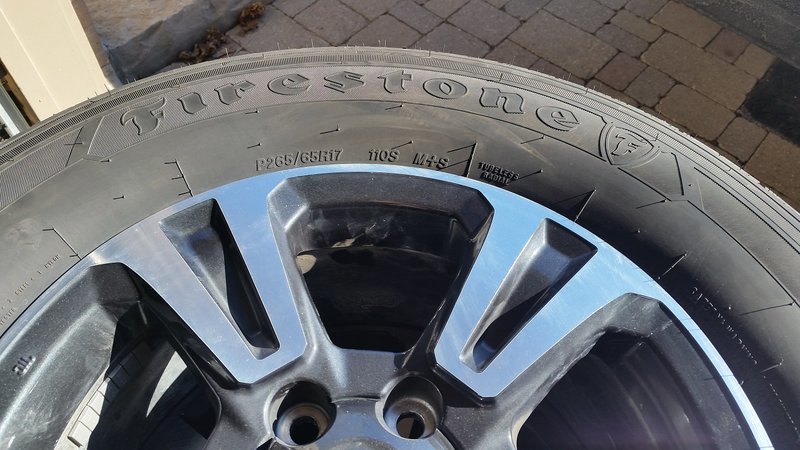 tacoma tires2.jpg