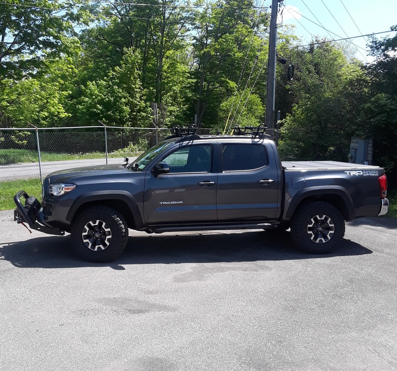 tacoma tires2.jpg