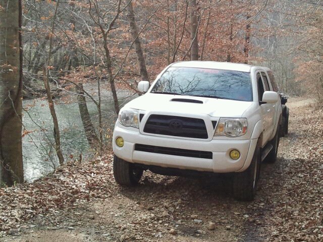 tacoma trail.jpg