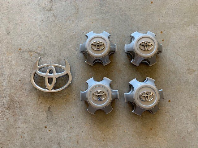 Tacoma Wheel Caps.jpg