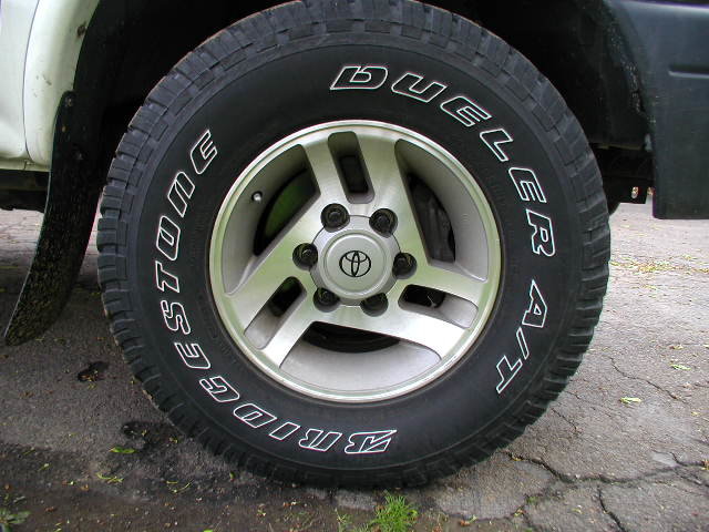 tacoma wheelrf.jpg