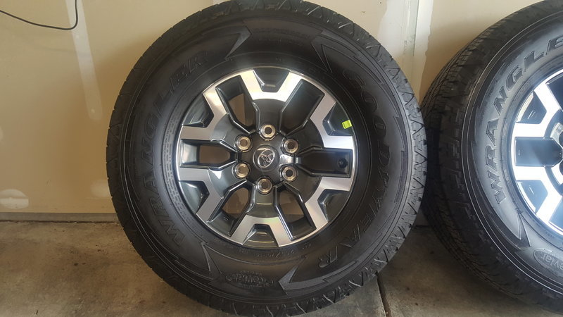 Tacoma Wheels (10).jpg