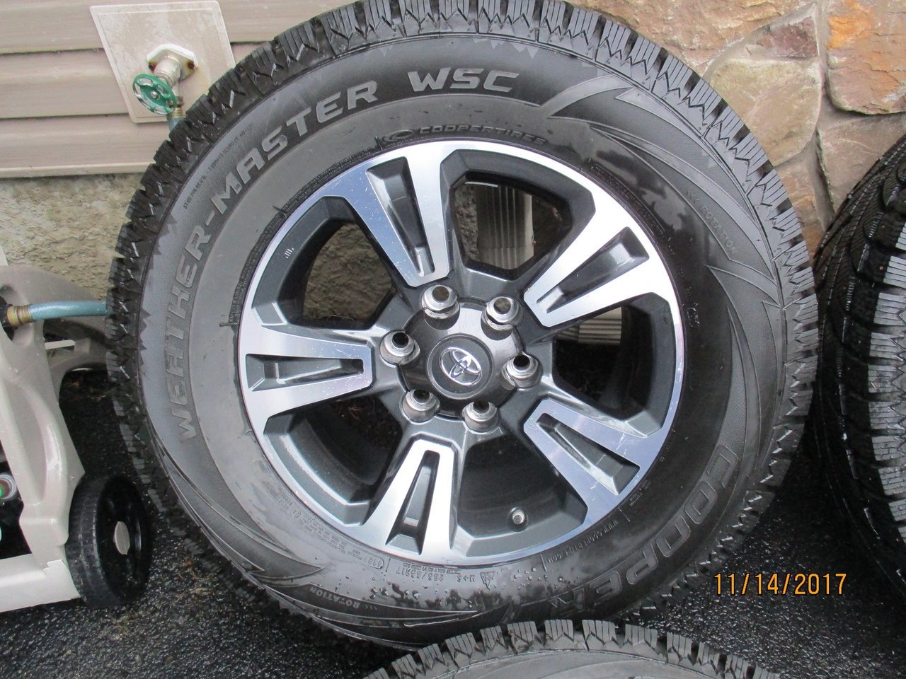 Tacoma Wheels and tires 1.jpg