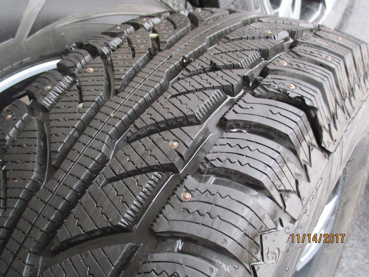 Tacoma wheels and tires 5.jpg