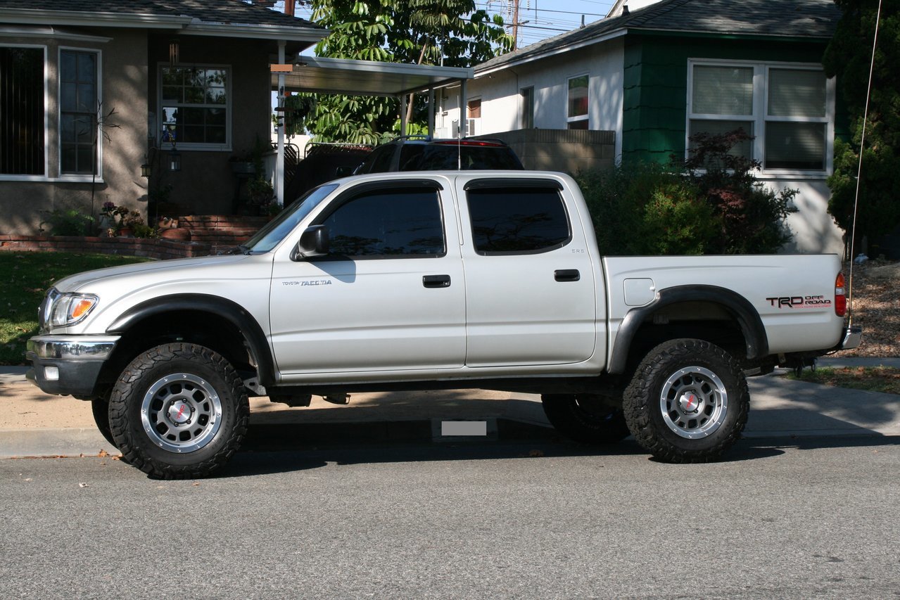 Tacoma with TRD Wheels (2).jpg
