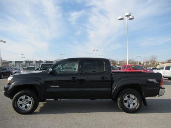 tacoma2_zps6e497bab_c5afbd042d520b4df8f384dd9e107a5f8d194871.jpg