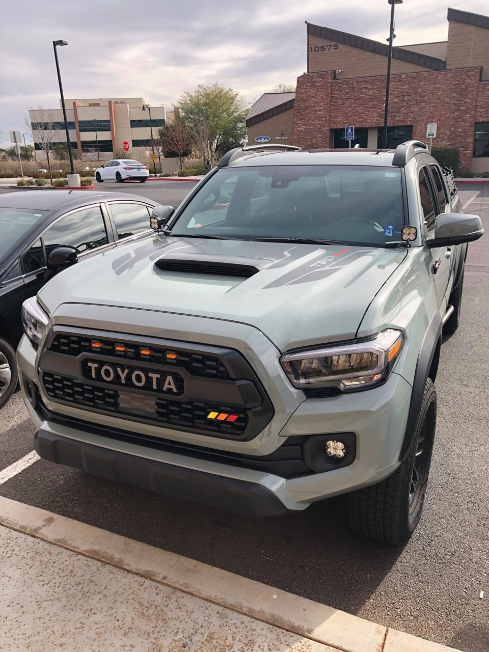 Wireless Android Auto is def the best mod ever! : r/ToyotaTacoma