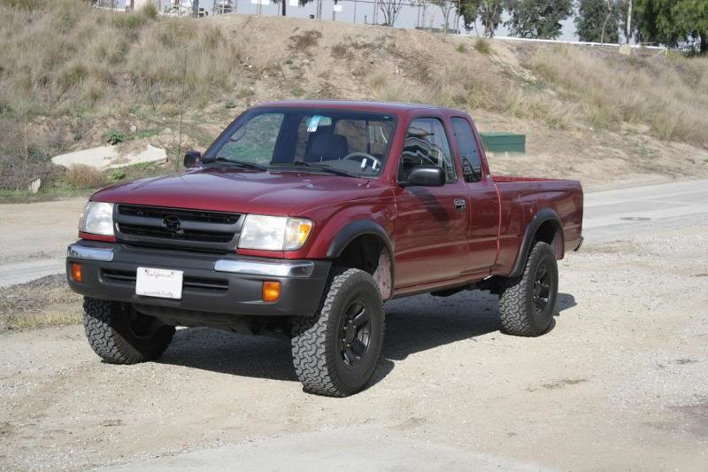 tacoma4x47_69d1695b0497d0115998f357dd7aa8a07661fa9c.jpg