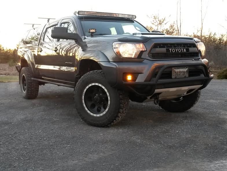 tacoma_17_01_front.jpg