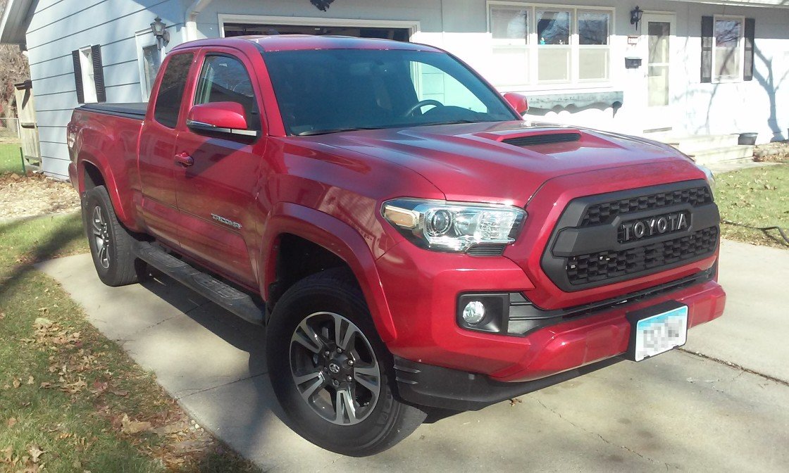 Tacoma_2016_RS.jpg