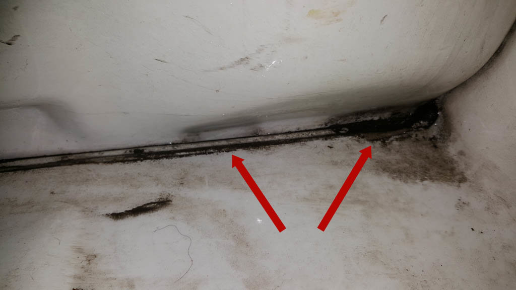 tacoma_bed_drain_pass.jpg