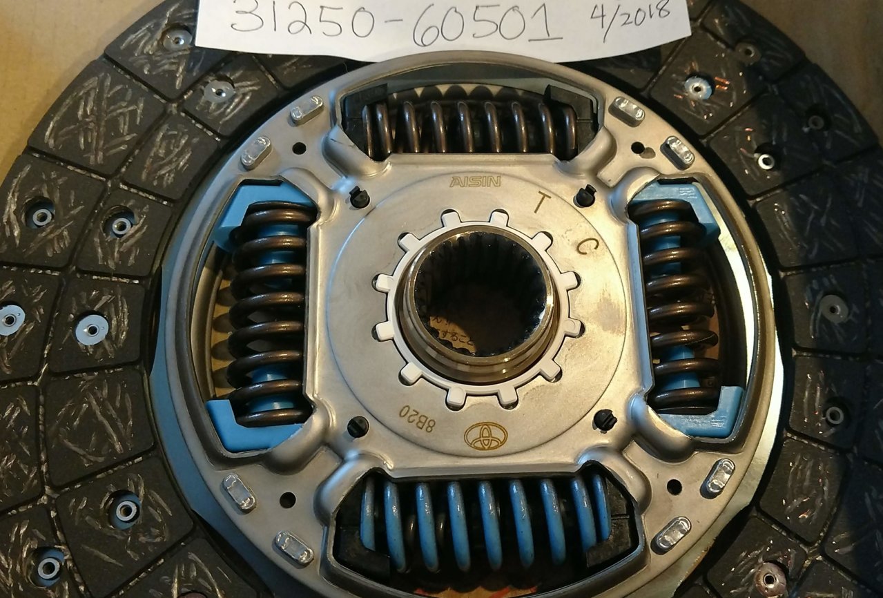 tacoma_clutch_disc_31250-60501_Aisin.jpg