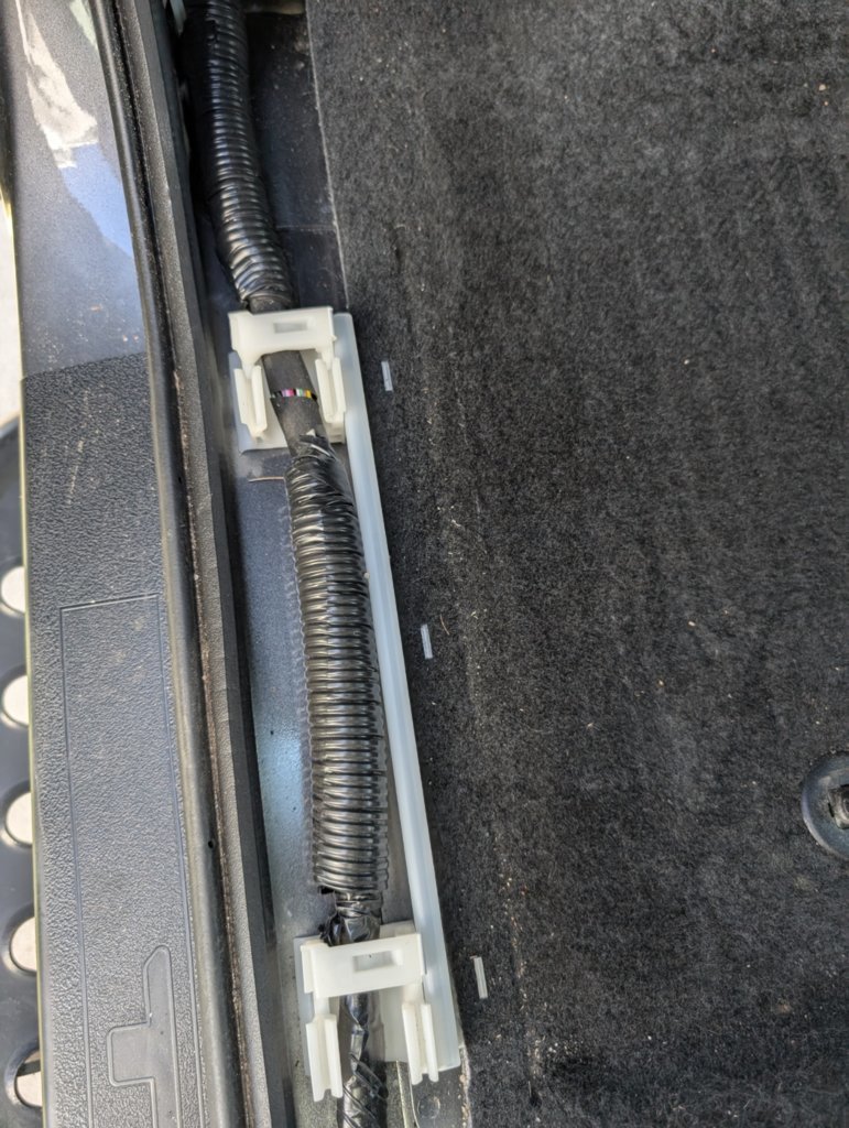 tacoma_floor_carpet_removal_tip_1.jpg