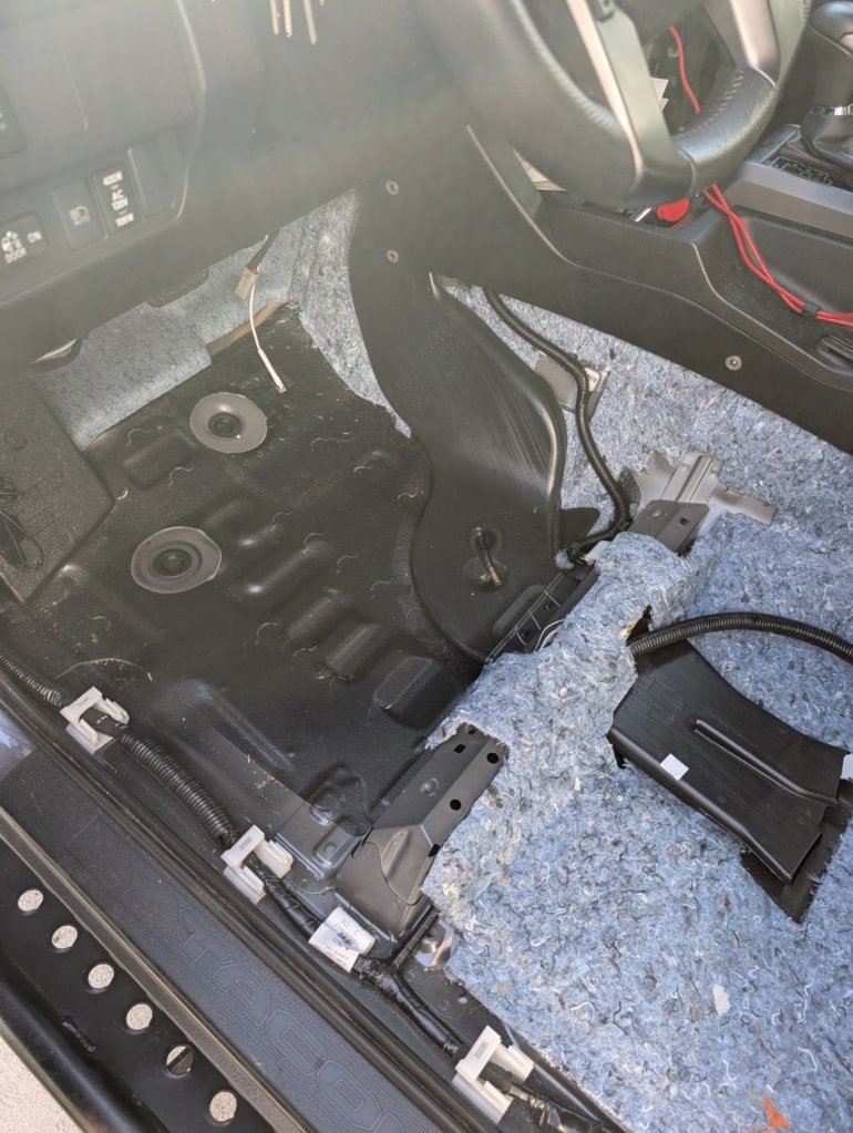 tacoma_floor_drive_insul_cut.jpg