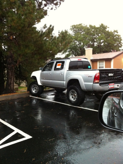 tacoma_forsale_5ecf643d6a2a2d180162f99a8a11ecc5d1a06837.jpg