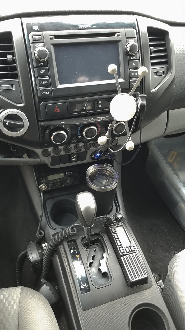 tacoma_interior_03.jpg