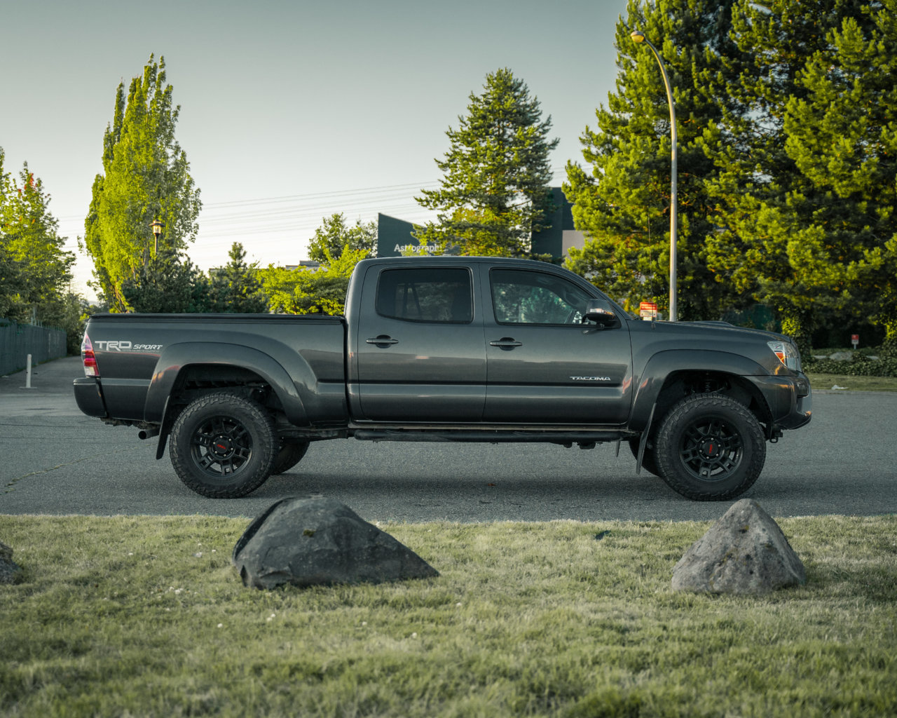 Tacoma_Lifted3.jpg