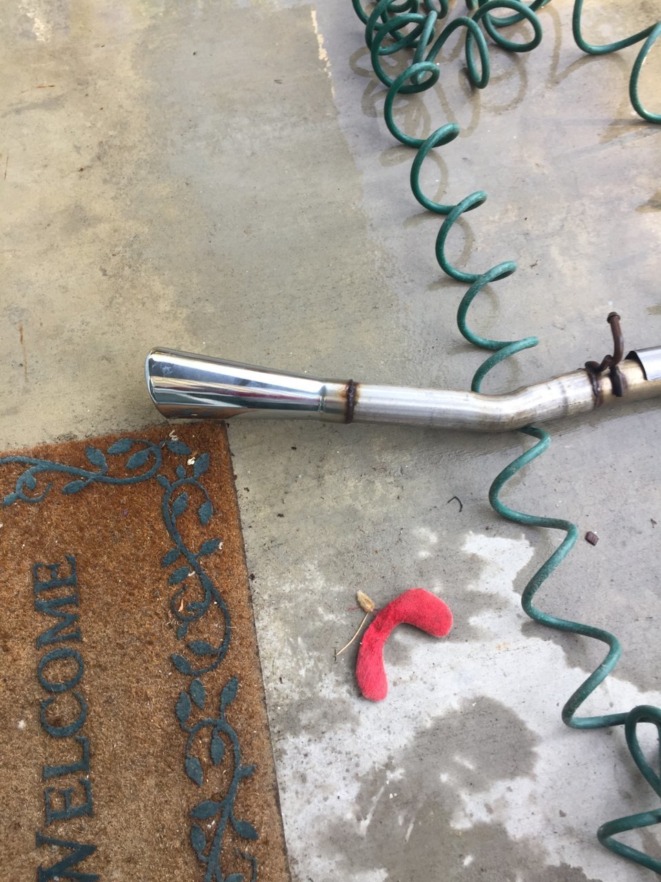 Tacoma_muffler3.jpg