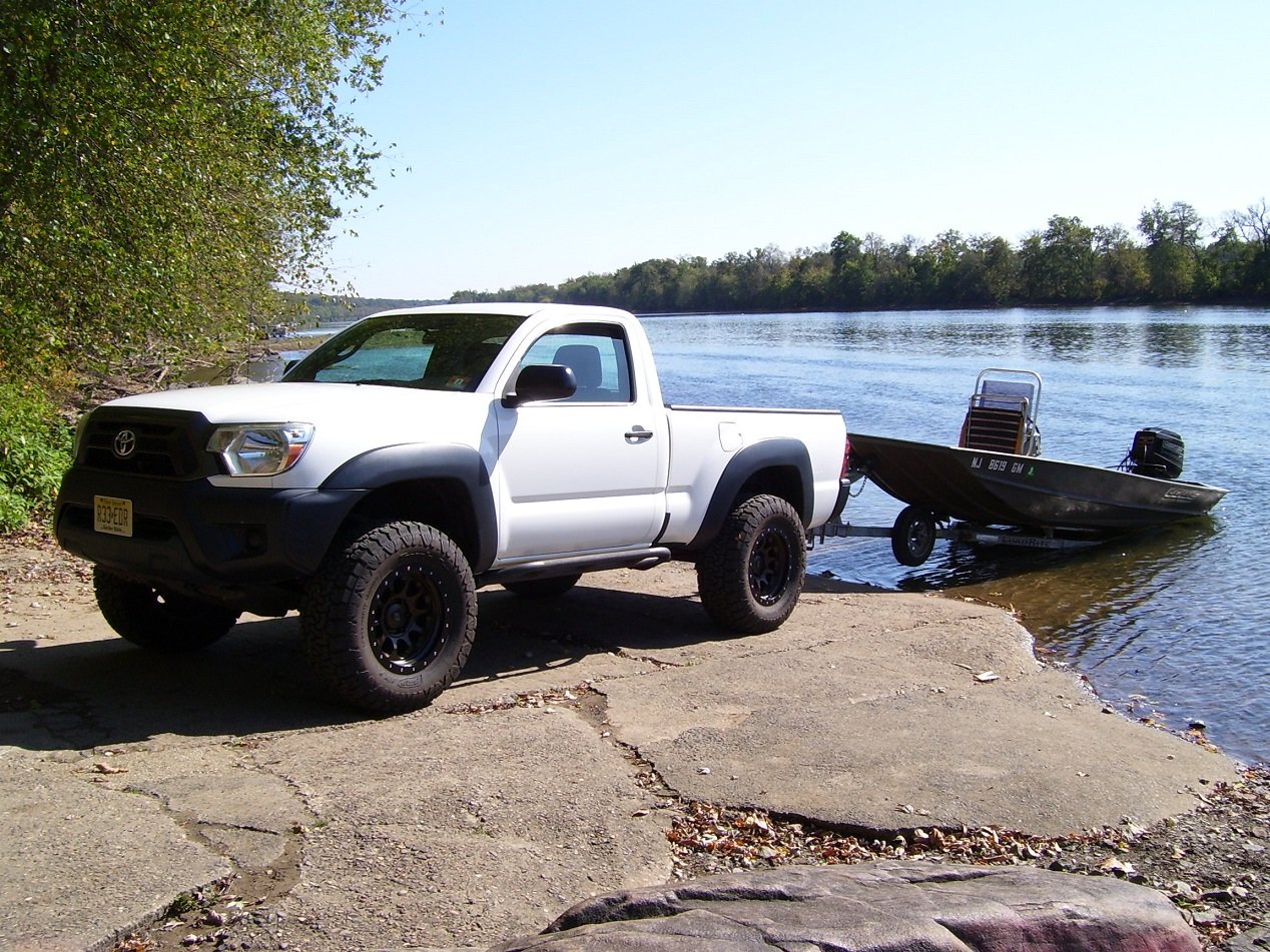 Tacoma_ray111.jpg