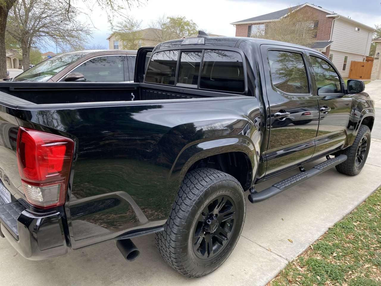 Tacoma_Rear_NoSticker.jpg
